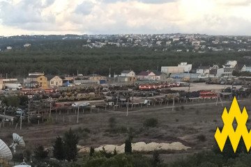 A depot of “donor” vehicles for the Russian war machine in occupied Sevastopol. (Source: ATESH)