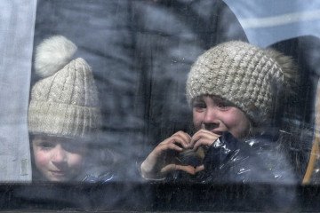 400,000 People Evacuated Through Humanitarian Corridor in 2022 Ukraine-Russia Talks, Says Umerov 400,000 People Evacuated Through Humanitarian Corridor in 2022 Ukraine-Russia Talks, Says Umerov