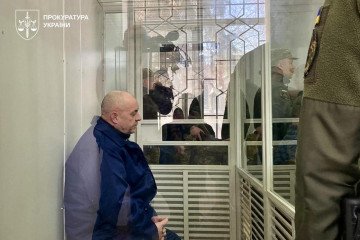 Russian Soldier Sentenced to Life in Prison for Killing Ukrainian POWs in Kursk A Russian soldier has been sentenced to life imprisonment for the murder of Ukrainian prisoners of war. (Source: Office of the Prosecutor General)