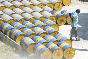 India’s State Refiners Ramp Up Russian Oil Buys as Reliance Pulls Back Over Sanctions India’s State Refiners Ramp Up Russian Oil Buys as Reliance Pulls Back Over Sanctions