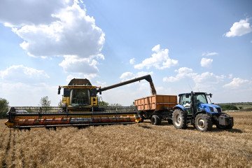 Russia Has Stolen 15 Million Tonnes of Ukrainian Grain Since 2022, Reuters Reports Russia Has Stolen 15 Million Tonnes of Ukrainian Grain Since 2022, Reuters Reports