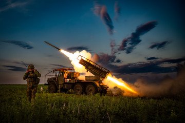 Ukrainian servicemen of the rocket artillery battery of the 23rd Mechanized Brigade fire a BM-21 Grad multiple launch rocket system at firing positions on May 24, 2026 in Dnipropetrovsk region, Ukraine. Illustrative photo. (Source: Getty Images)