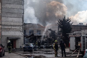 Russia Bombs Kharkiv From 100 km Away With New UMPB-5 Glide Bomb, Dozens Injured Russia Bombs Kharkiv From 100 km Away With New UMPB-5 Glide Bomb, Dozens Injured