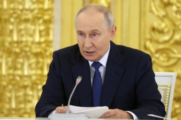 Kremlin Insiders Warn Putin Weighing War Escalation But Experts Doubt Nuclear Threat Russian leader Vladimir Putin. (Source: Getty Images)