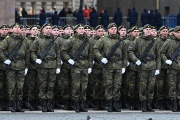 Troops attend a rehearsal for the Victory Day military parade in Saint Petersburg, Russia on April 23, 2026. Illustrative photo. (Source: Getty Images)