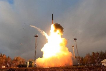 Launch of the RS-24 Yars ICBM, which serves as the basis for the Oreshnik IRBM. (Source: Russian media) Launch of the RS-24 Yars ICBM, which serves as the basis for the Oreshnik IRBM. (Source: Russian media)