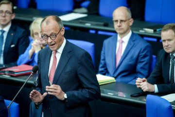 German Chancellor Vows to Boost Ukraine’s Air Defense With US Help