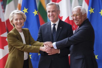 President of the European Commission Ursula von der Leyen and the President of the EU Council Antonio Luis Santos da Costa welcome the Prime Minister of Canada Mark Carney on June 23, 2025 in Brussels, Belgium. (Source: Getty Images)
