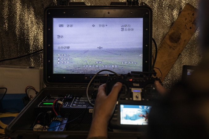 Russian Troops Face “Logistics Lockdown” Under Ukrainian Drone Barrages