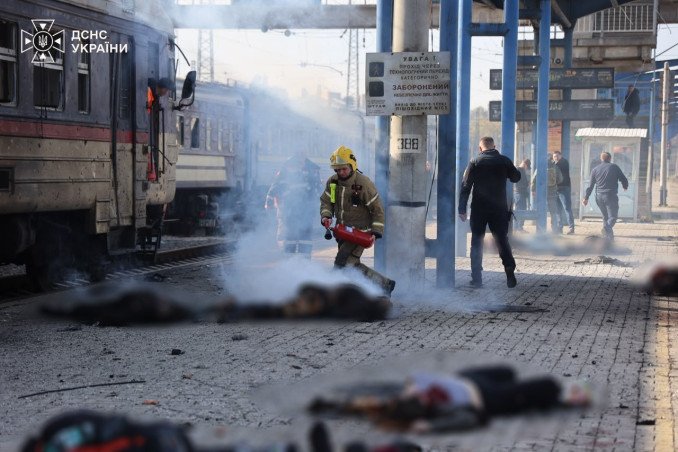 Aftermath of a Russian strike on a railway station in Dnipro, October 29, 2026.