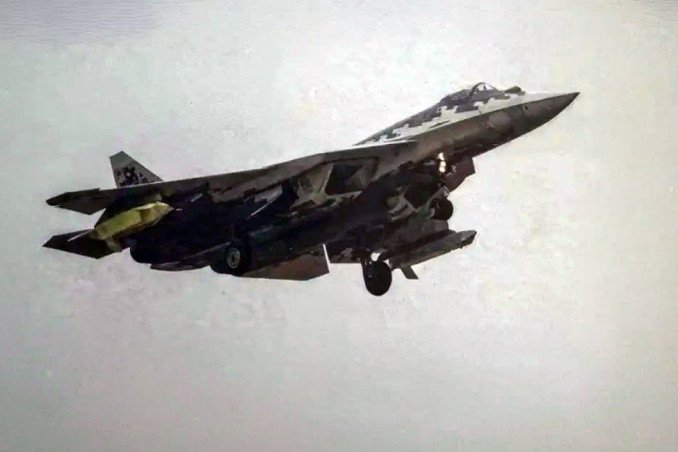 Russian Su-57 fighter jet with two S-71 or S-71M mounted.