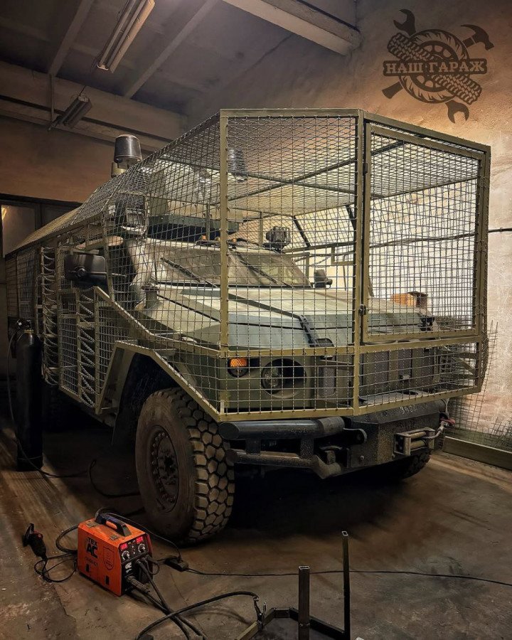 Ukrainian Novator armored vehicle equipped with additional anti-drone protection. (Source: maxon/Instagram)