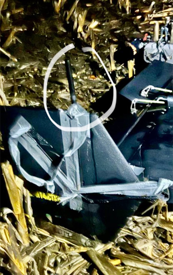 Tail section of a downed Shahed drone showing an added antenna mounted on the rear stabilizer, secured with tape. (Source: Pro Zvyazok by Serhii Flesh) Tail section of a downed Shahed drone showing an added antenna mounted on the rear stabilizer, secured with tape. (Source: Pro Zvyazok by Serhii Flesh)