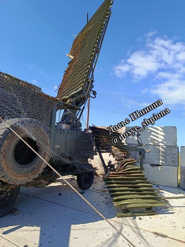 Damaged radar element of the Russian RSP-28ME landing system at Belbek air base in occupied Crimea after a reported drone attack. (Source: Dosye Shpiona)