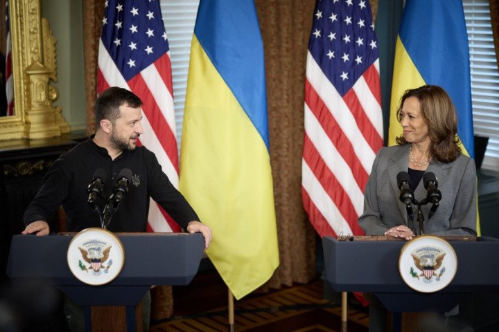 US Vice President Kamala Harris and Ukraine’s President Volodymyr Zelenskyy in Washington, US, September 26, 2024. (Source: Ukraine’s Presidential Website) US Vice President Kamala Harris and Ukraine’s President Volodymyr Zelenskyy in Washington, US, September 26, 2024. (Source: Ukraine’s Presidential Website)