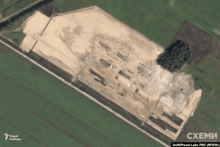Northern section of the military construction site near the village of Pavlivka. Satellite image dated August 13, 2025. (Source: Radio Svoboda)