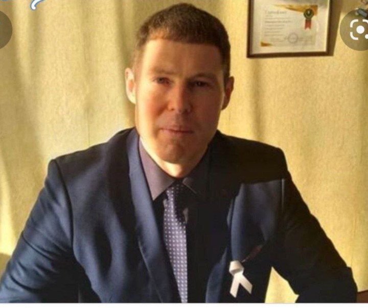 Vyacheslav Reznikov “Head of the Department of Education of the Military-Civil Administration of the Kahovsky District” appointed by Russian occupation forces (Source: Peacemaker) Vyacheslav Reznikov “Head of the Department of Education of the Military-Civil Administration of the Kahovsky District” appointed by Russian occupation forces (Source: Peacemaker)