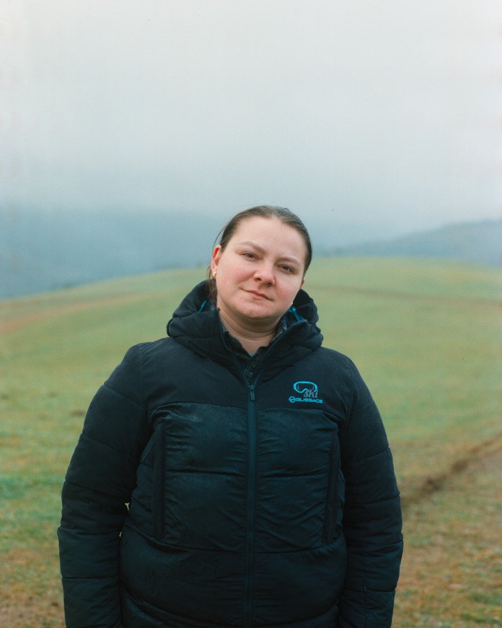 Ruslana Maidaniuk, 26, serves as a medical operating nurse in the 82nd Separate Air Assault Brigade. Photo: Josh Olley/ UNITED24 Media