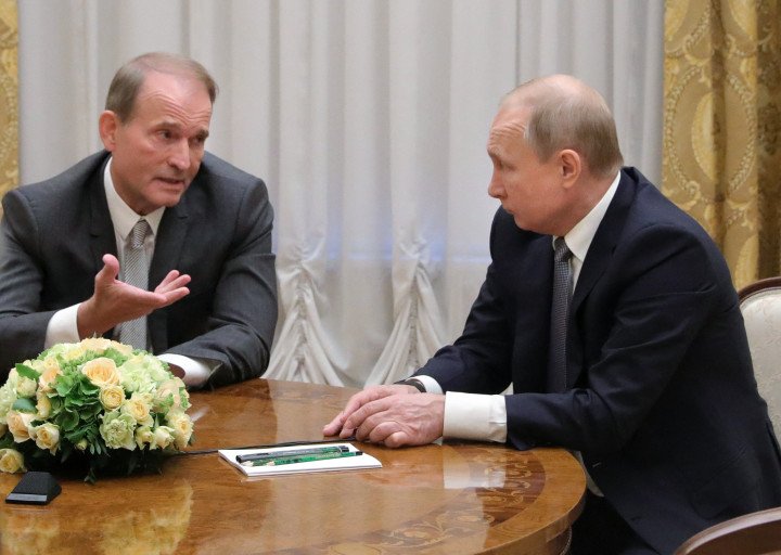Viktor Medvedchuk, pro-Kremlin Russian politician, with Russian leader Vladimir Putin in Saint Petersburg on July 18, 2019. (Source: Getty Images) Viktor Medvedchuk, pro-Kremlin Russian politician, with Russian leader Vladimir Putin in Saint Petersburg on July 18, 2019. (Source: Getty Images)