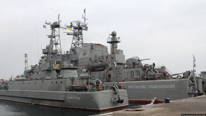 El gran buque de desembarco de la Armada ucraniana Konstantyn Olshansky (U402) atracado en el puerto. (Fuente: Viktor Shmaginovskyi / Foto cortesía) El gran buque de desembarco de la Armada ucraniana Konstantyn Olshansky (U402) atracado en el puerto. (Fuente: Viktor Shmaginovskyi / Foto cortesía)