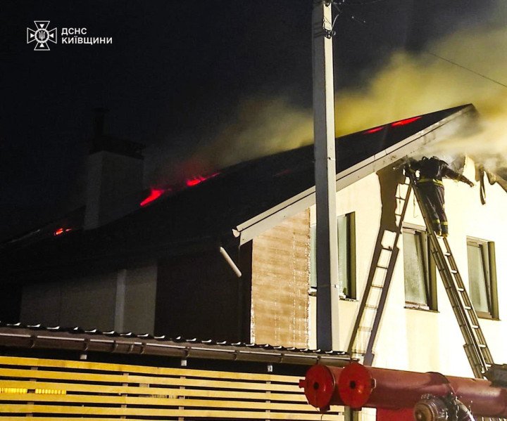 Aftermath of a drone strike in Kyiv region, with severe damage to a residential building. (Source: SESU) Aftermath of a drone strike in Kyiv region, with severe damage to a residential building. (Source: SESU)