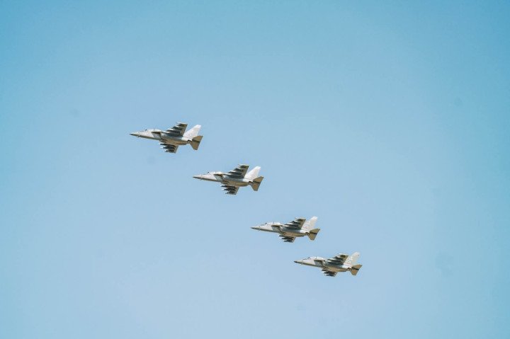 Four Ethiopian Yak-130 jets fly in formation under clear skies. (Photo: Rich Tedd / X)