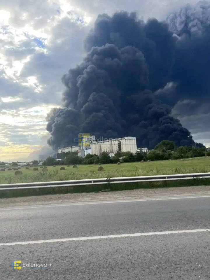A massive plume of smoke rises above the Slavyansk ECO oil refinery in Slavyansk-on-Kuban, Russia's Krasnodar Krai, after a reported Ukrainian drone strike on June 28, 2026. (Source: Exilenova+)