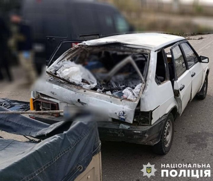 At noon on October 14, Russian forces attacked a civilian car near Havrylivka village with a drone, killing 2 women, 72 and 56 years old. (Source: National Police of Ukraine) At noon on October 14, Russian forces attacked a civilian car near Havrylivka village with a drone, killing 2 women, 72 and 56 years old. (Source: National Police of Ukraine)