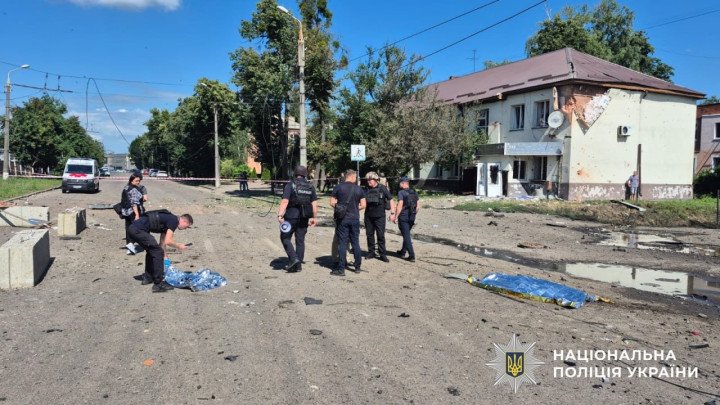 Police officers inspect the site of a Russian guided bomb strike in Sumy on July 15, 2026. (Source: National Police of Ukraine) Police officers inspect the site of a Russian guided bomb strike in Sumy on July 15, 2026. (Source: National Police of Ukraine)
