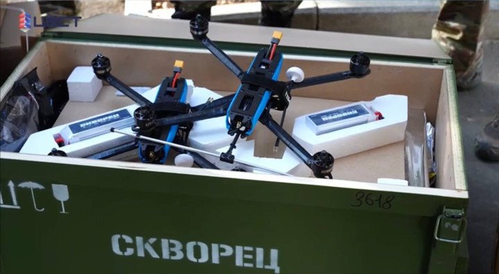 Crate with Russian FPV drones “Skvorets,” intended for deployment from the Katran maritime drone carrier. (Source: Russian Center for Unmanned Systems and Technologies) Crate with Russian FPV drones “Skvorets,” intended for deployment from the Katran maritime drone carrier. (Source: Russian Center for Unmanned Systems and Technologies)