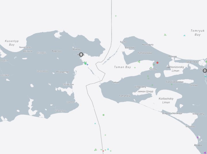 A MarineTraffic map showing the Kerch Strait connecting the Black Sea and the Sea of Azov. (Source: MarineTraffic)