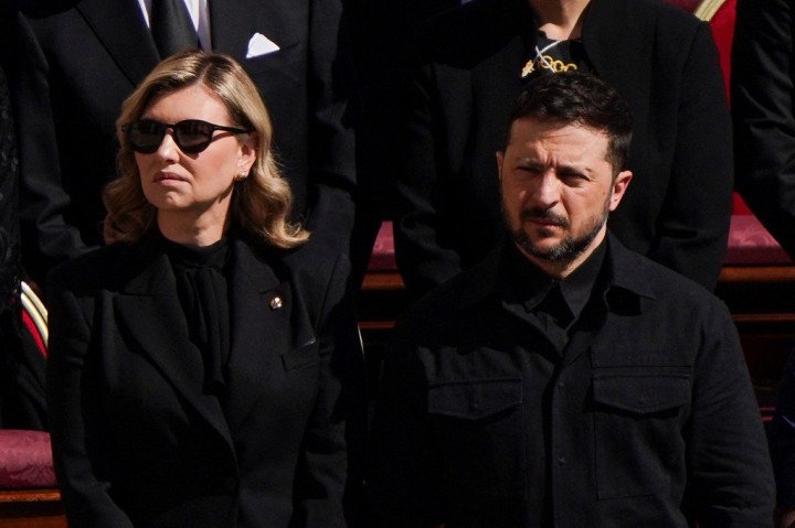 Ukrainian President Volodymyr Zelenskyy and First Lady Olena Zelenska attend a memorial ceremony. (Source: Getty Images) Ukrainian President Volodymyr Zelenskyy and First Lady Olena Zelenska attend a memorial ceremony. (Source: Getty Images)