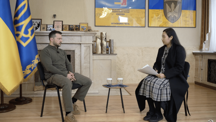 Ukraine President Volodymyr Zelenskyy gave an interview with the South Korean TV channel KBS, where he talked about Ukraine’s request to South Korea, Trump, and North Korean troops. (Source: Presidential YouTube channel / screenshot) Ukraine President Volodymyr Zelenskyy gave an interview with the South Korean TV channel KBS, where he talked about Ukraine’s request to South Korea, Trump, and North Korean troops. (Source: Presidential YouTube channel / screenshot)