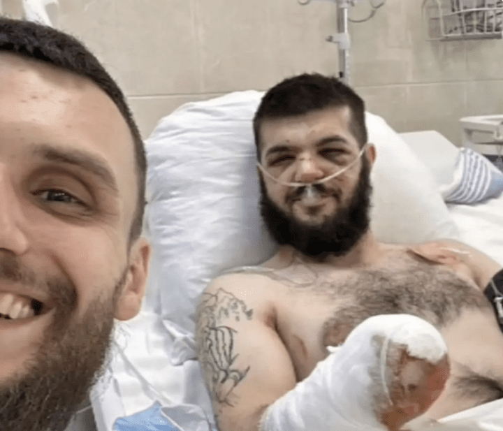 A Ukrainian defender at the UNBROKEN Center in Lviv continues his rehabilitation after surviving a severe frontline injury. (Source: First Medical Association)