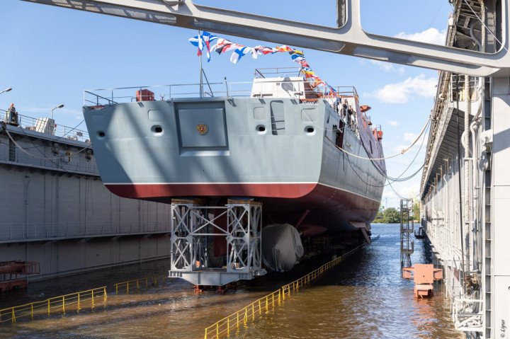 The frigate Admiral Amelko being lowered into the water during the launch ceremony in St. Petersburg. (Source: Russian media) The frigate Admiral Amelko being lowered into the water during the launch ceremony in St. Petersburg. (Source: Russian media)