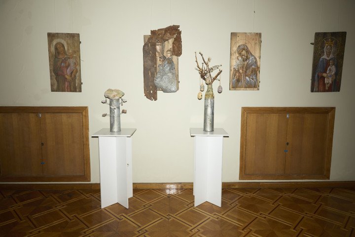 Part of the exhibition in the corridors of the Ministry of Foreign Affairs. Photo: Joshua Olley/UNITED24 Media.