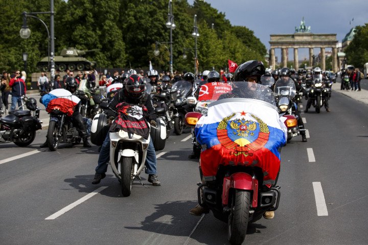 Members of the pro-Kremlin “Night Wolves” motorcycle group ride past the Brandenburg Gate en route to the Soviet Memorial in Berlin’s Tiergarten during WWII Victory Day commemorations, May 9, 2019. (Source: Getty Images)