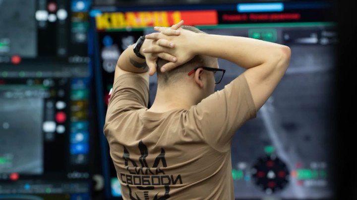 Still from a Sky News documentary “24 Hours in Ukraine’s Kill Zone.” (Source: Azad Safarov/Instagram)