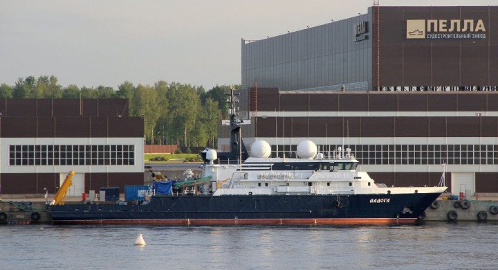 Illustrative image of the Russian Project 11982 research vessel Lagoda. (Source: Defense Express)