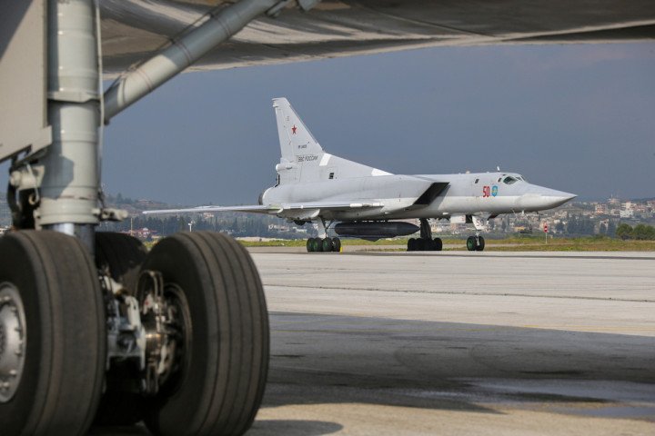 Tupolev Tu-22M strategic bomber at Hmeymim Air Base during Russian Defence Minister Sergey Shoygu’s visit to Latakia, Syria, February 15, 2022. (Photo: Getty Images)