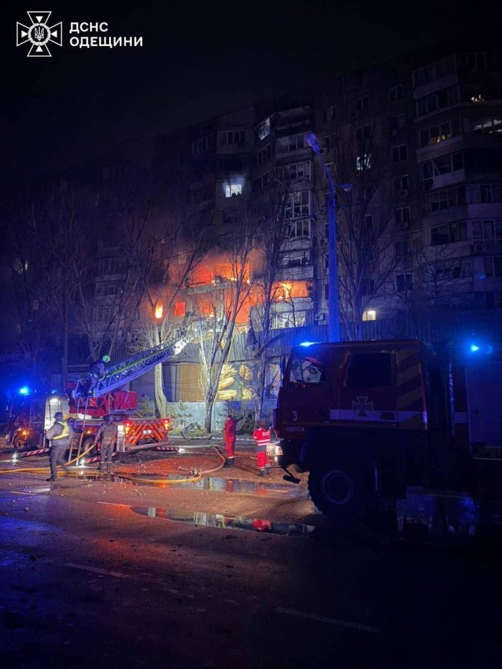Firefighters work to extinguish a blaze and secure a damaged residential building following a Russian overnight strike on Odesa, January 27. (Photo: State Emergency Service of Ukraine in Odesa region)