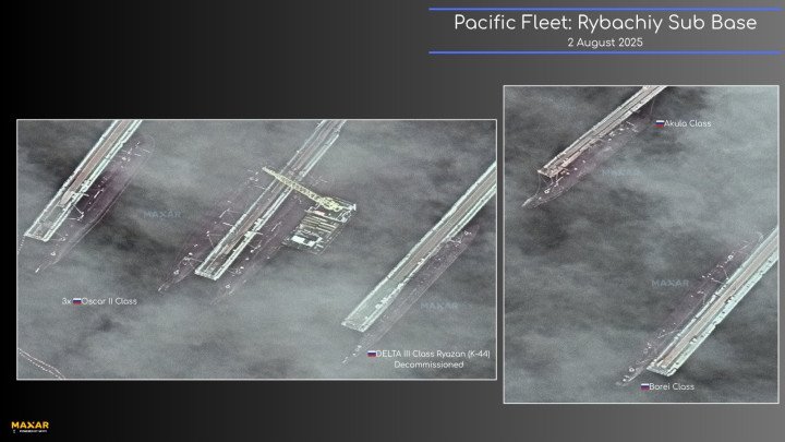 A satellite image showing multiple submarine models stationed at the base (Source: OSINT expert MT Anderson).