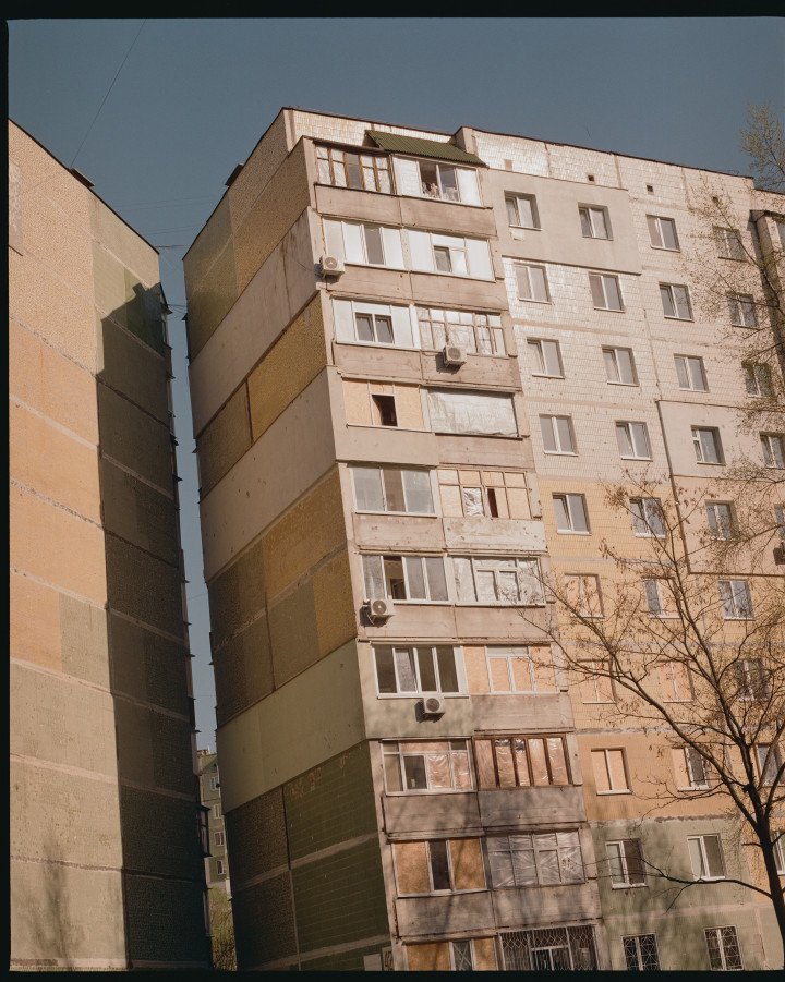 Apartments near the January 31, 2025 Russian strike. (Photo: Lucile Brizard) Apartments near the January 31, 2025 Russian strike. (Photo: Lucile Brizard)