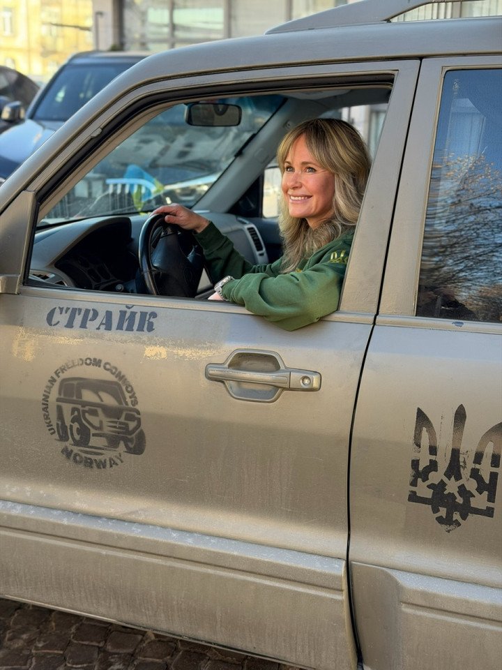 Mayor of Oslo Anne Lindboe delivers Car #433, STRIKE, named after a fallen soldier. (Source: personal archive) Mayor of Oslo Anne Lindboe delivers Car #433, STRIKE, named after a fallen soldier. (Source: personal archive)