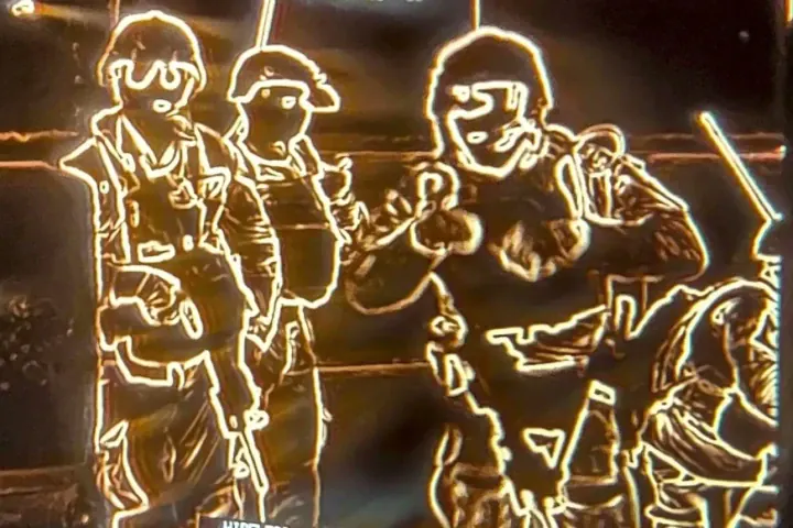 The ENVG-B technology enables the visibility of object outlines in complete darkness. (Source: US Defense News / Screenshot from Youtube) The ENVG-B technology enables the visibility of object outlines in complete darkness. (Source: US Defense News / Screenshot from Youtube)