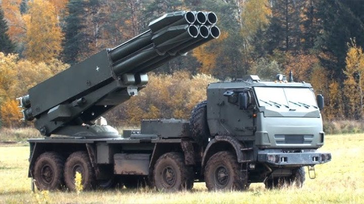 Russia’s Sarmat 300 mm multiple launch rocket system (MLRS) mounted on a KamAZ-63501 chassis. (Source: ROSOBORONEXPORT) Russia's Sarmat 300 mm multiple launch rocket system (MLRS) mounted on a KamAZ-63501 chassis. (Source: ROSOBORONEXPORT)