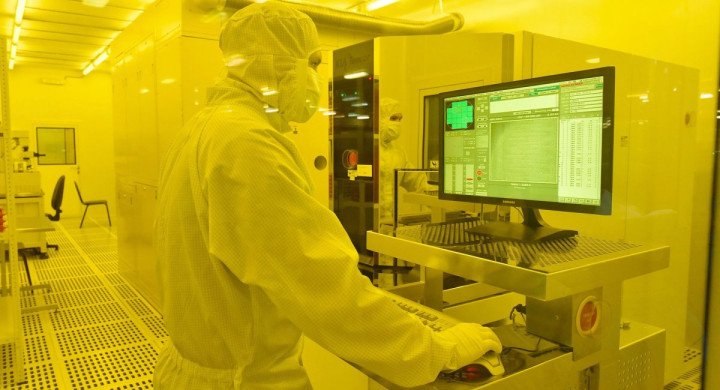 Kremniy El Factory. Photo — Open Source. 