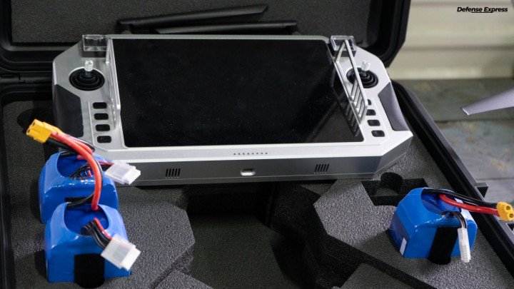 The control panel for the “Shmavik” drone. (Source: Defense Express) The control panel for the “Shmavik” drone. (Source: Defense Express)