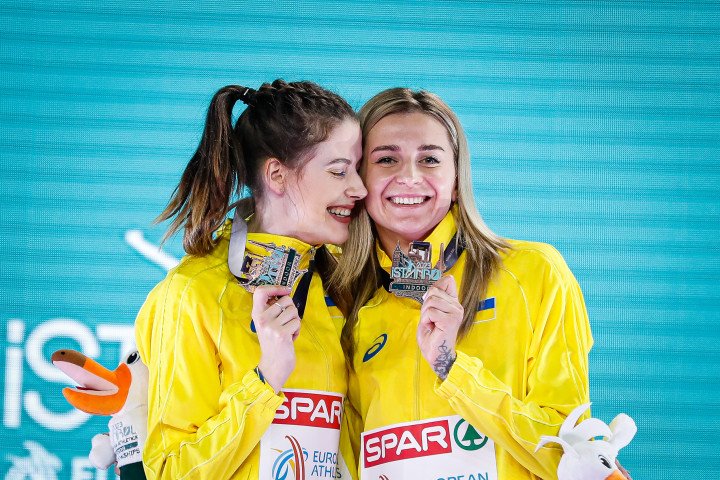 Kateryna Tabashnyk and Yaroslava Mahuchikh at the high jump medal ceremony at the 2023 European Indoor Championships in Istanbul. (Source: Getty Images) Kateryna Tabashnyk and Yaroslava Mahuchikh at the high jump medal ceremony at the 2023 European Indoor Championships in Istanbul. (Source: Getty Images)
