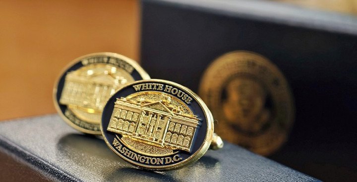 Cufflinks that were reportedly gifted to Lukashenko (Source: Belarussian state media Belta)